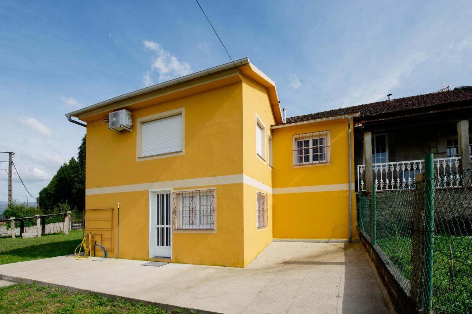 Apartamento Duplex Dos Habitaciones Mondariz Exterior photo